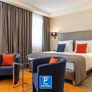 Hotel Silver Crown & Residence, Palace Quarter